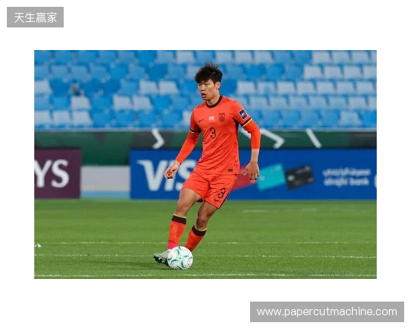 北青:U23国足主力球员贺一然今日抵达成都,即将加盟成都蓉城 北青:U23国足主力球员贺一然今日抵达成都,即将加盟成都蓉城