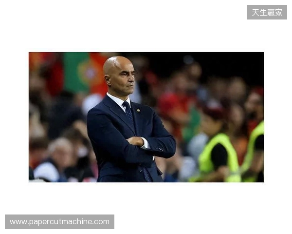 现役前三中场？维蒂尼亚：第一佩德里，然后B费、内维斯和我