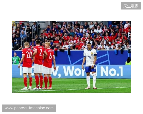 跟队：姆巴佩今日已参加球队合练，若无意外将随队赴曼市